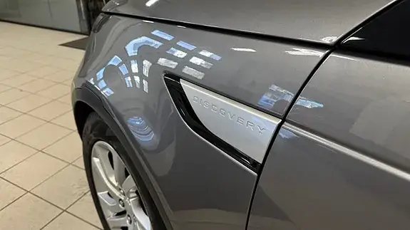 Land Rover Discovery 2020 photo 4