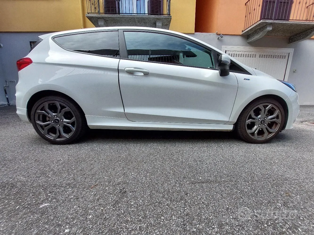 Ford Fiesta 2018 photo 3