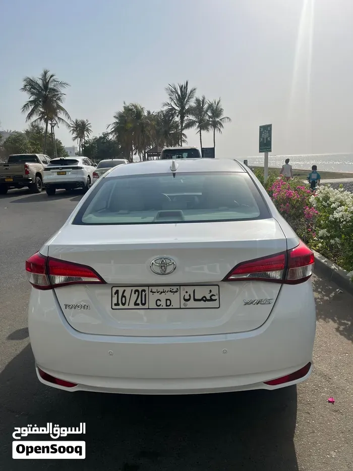 Toyota Yaris 2019 photo 2