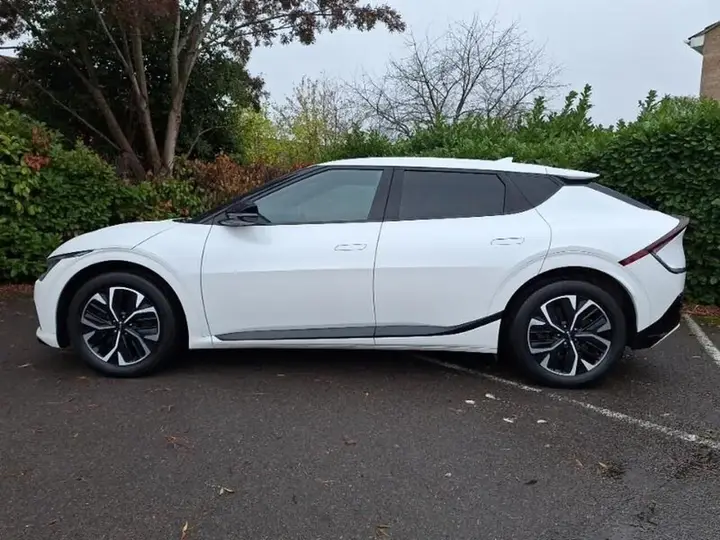 Kia Ev6 2023 photo 4