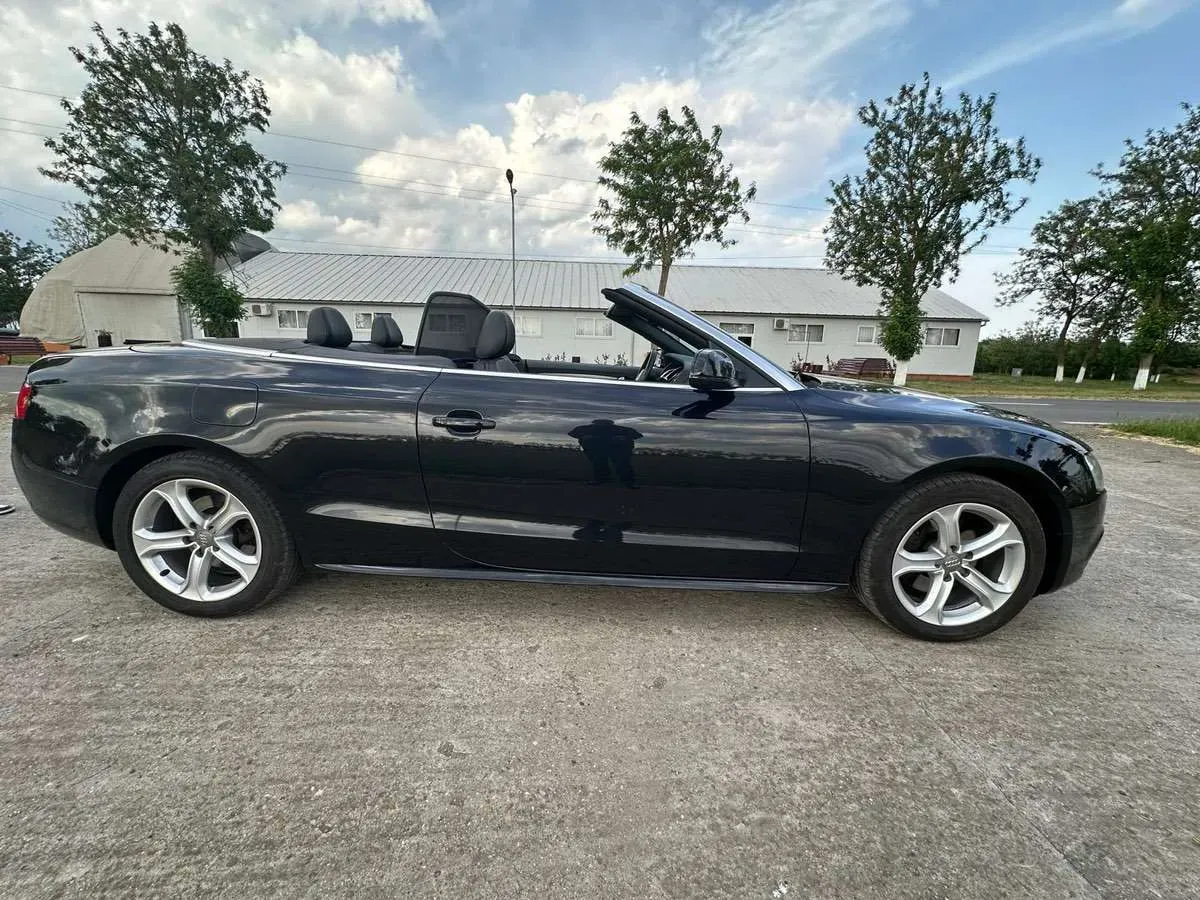 Audi A5 2012 photo 3