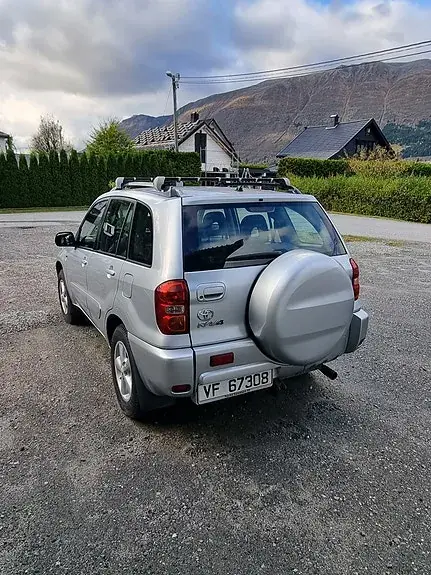 Toyota Rav4 2005 photo 5