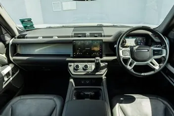 Land Rover Defender 2022 photo 5
