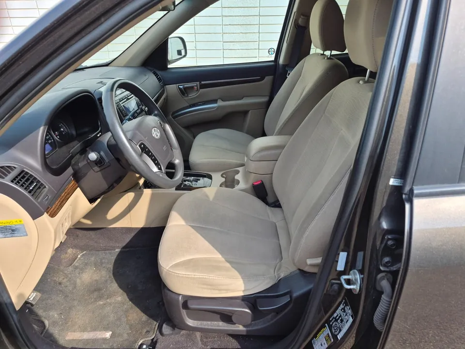 Hyundai Santa Fe 2011 photo 4