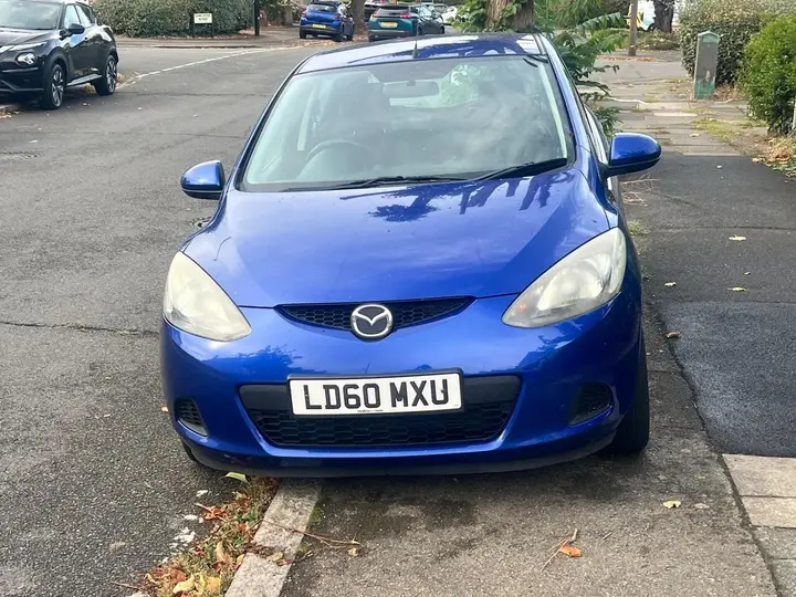 Mazda Mazda2