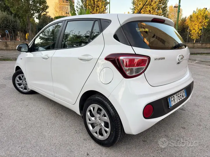 Hyundai I10 2018 photo 2