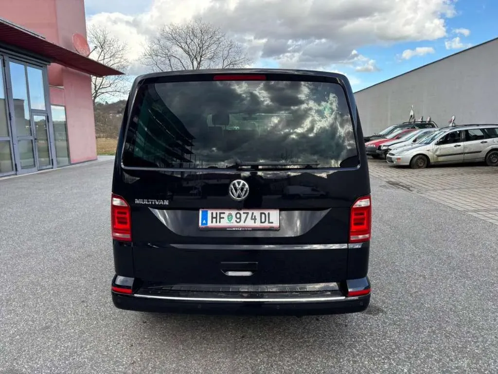 Volkswagen Multivan 2017 photo 3