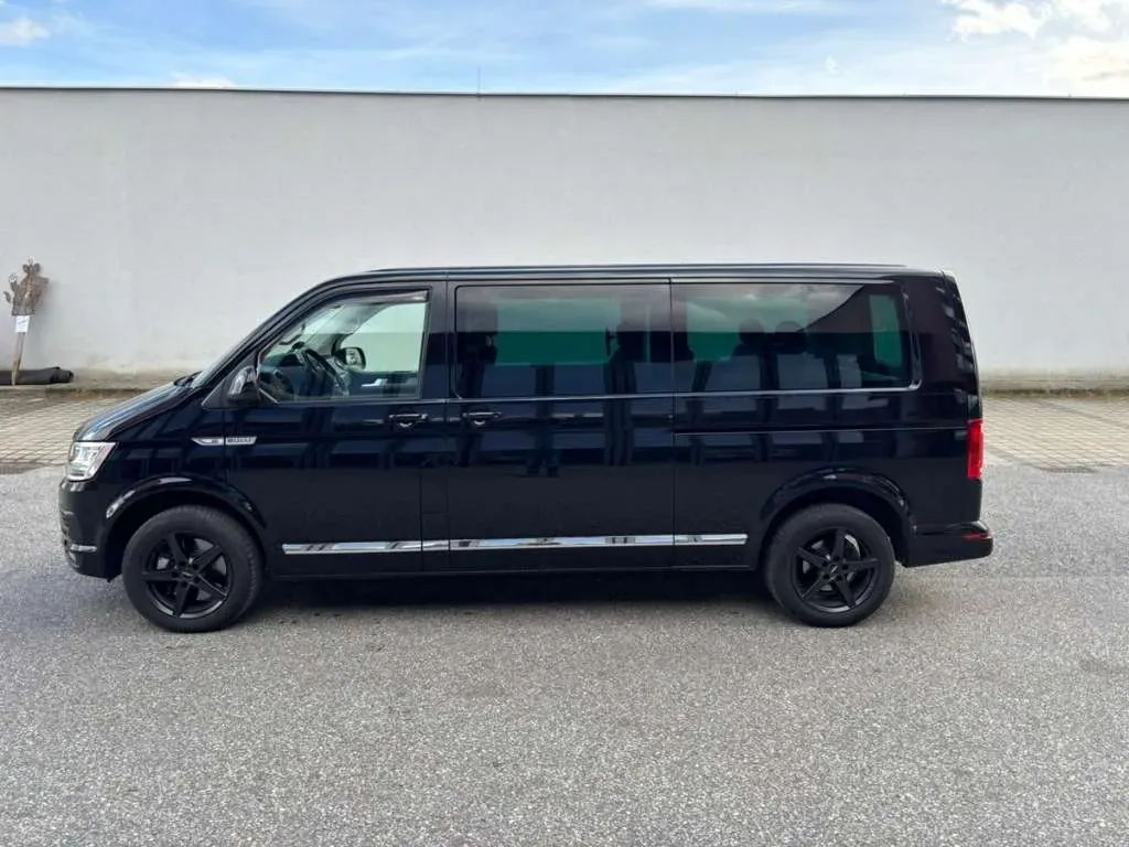 Volkswagen Multivan 2017 photo 2