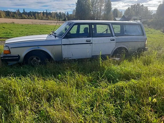 Volvo 245