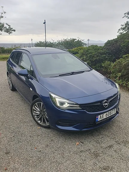 Opel Astra 2020 photo 2