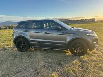 Land Rover Range Rover Evoque 2015 photo 2