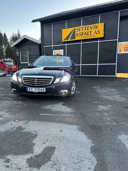 Mercedes-Benz E 220 D 2010 photo 4