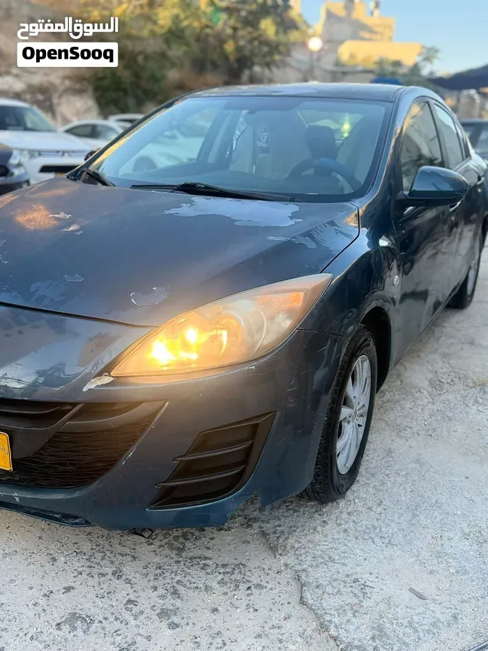 Mazda 3 2010 photo 2