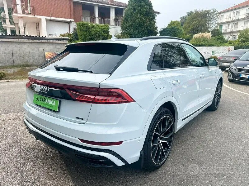 Audi Q8 2019 photo 5