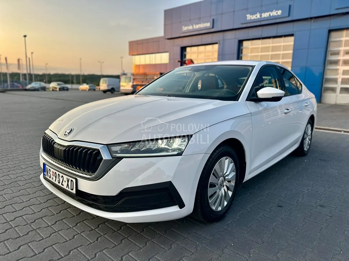 Skoda Octavia 2022 photo 3