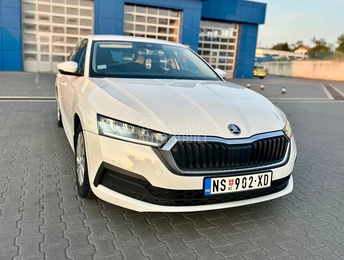 Skoda Octavia 2022 photo 2