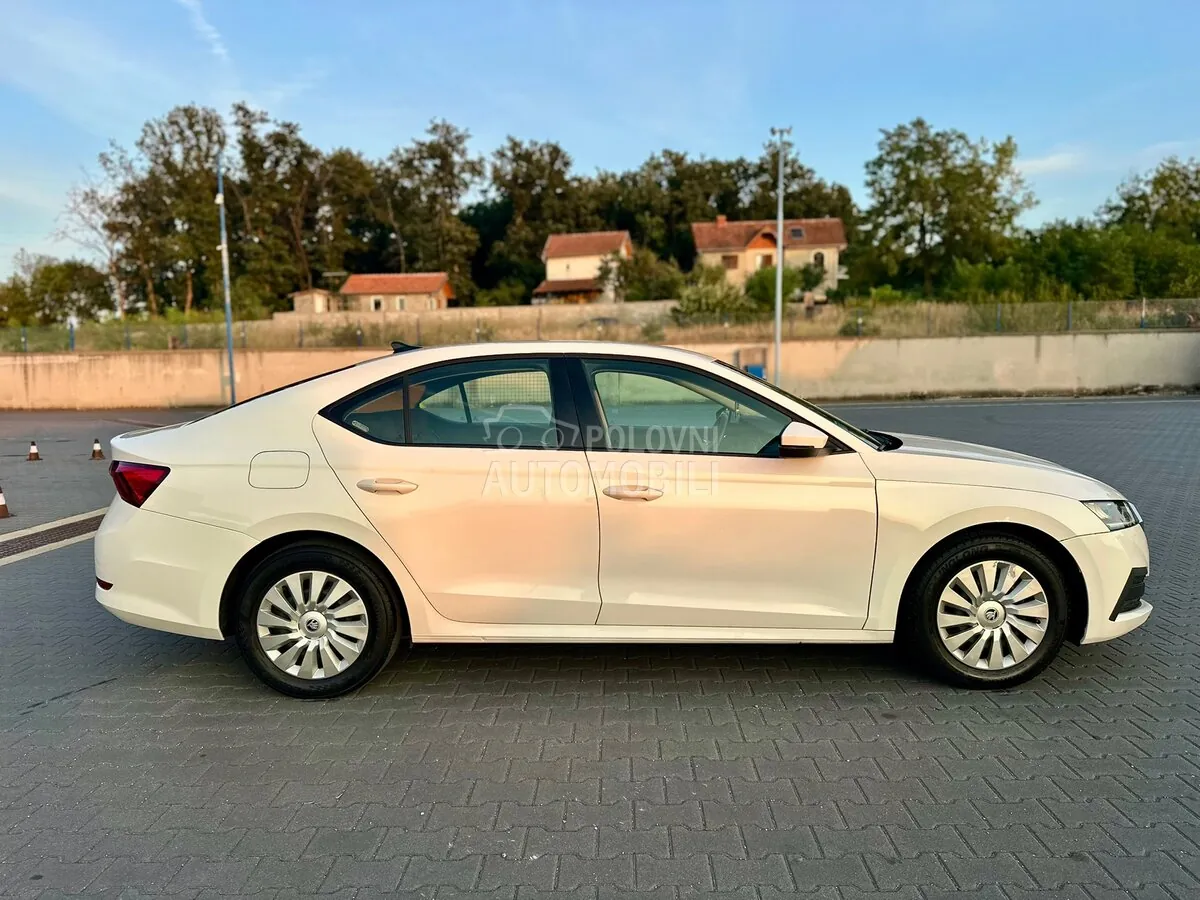 Skoda Octavia 2022 photo 5
