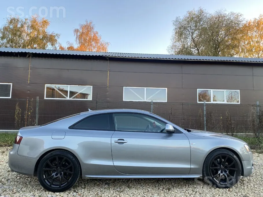 Audi A5 2008 photo 2