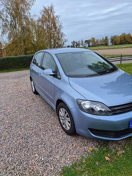 Volkswagen Golf Plus 2011 photo 2