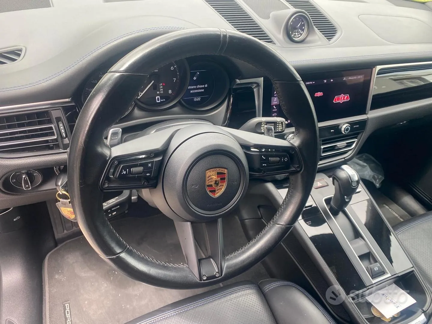 Porsche Macan 2022 photo 3