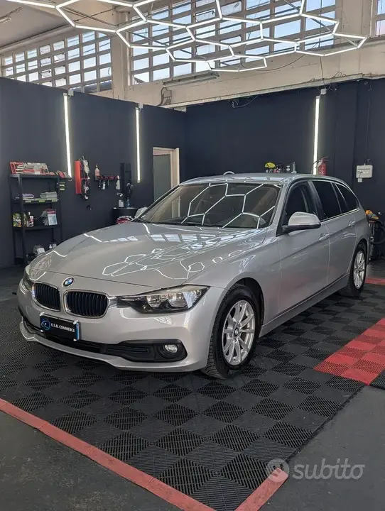 BMW 318D 2016 photo 3