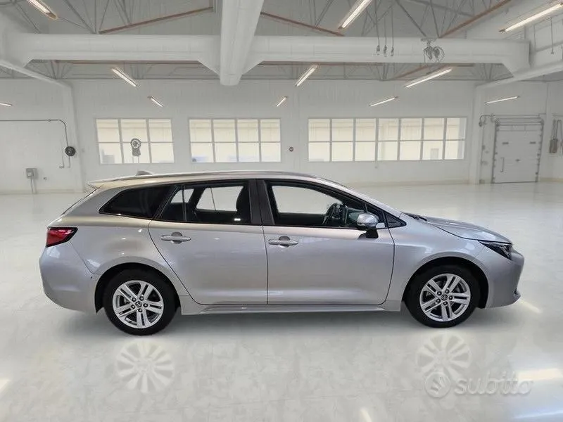 Toyota Corolla 2022 photo 3