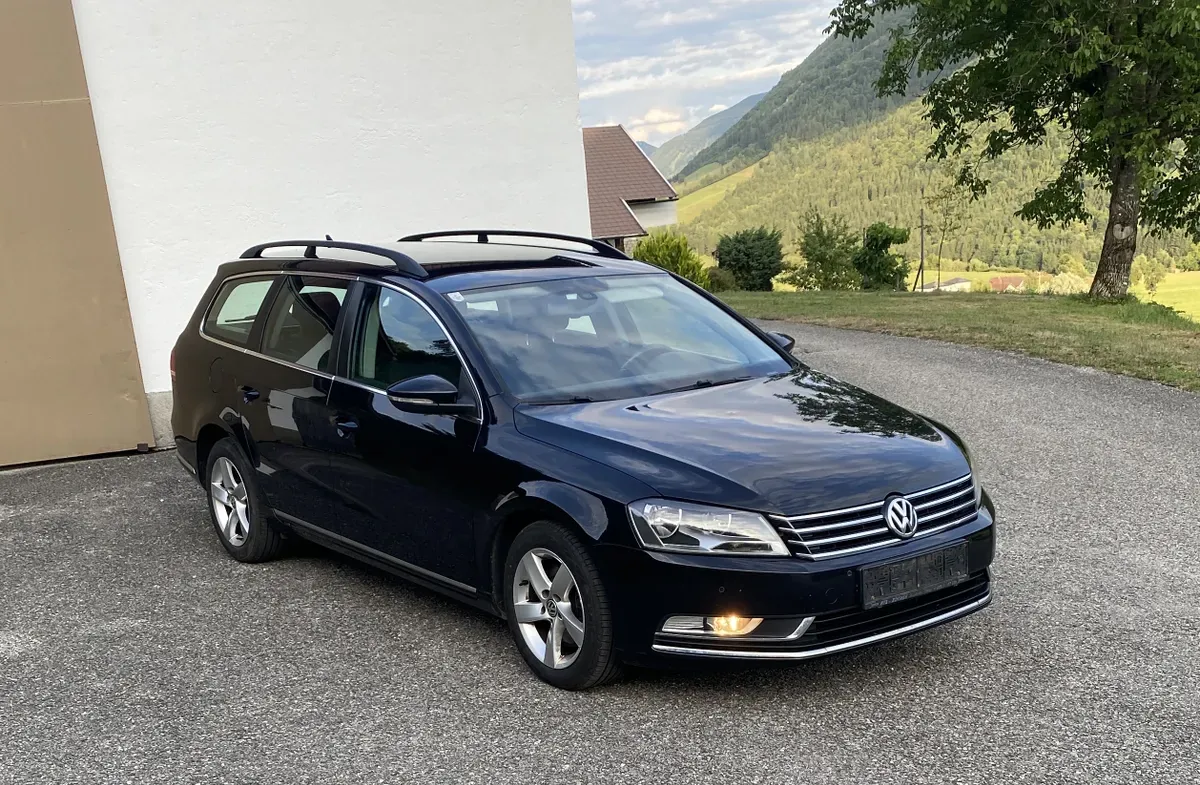 Volkswagen Passat 2013 photo 2
