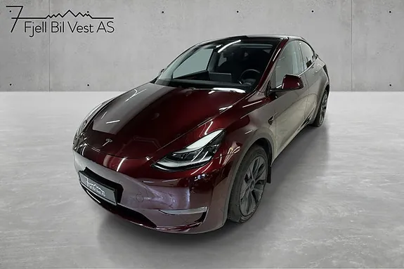 Tesla Model Y 2025 photo 2