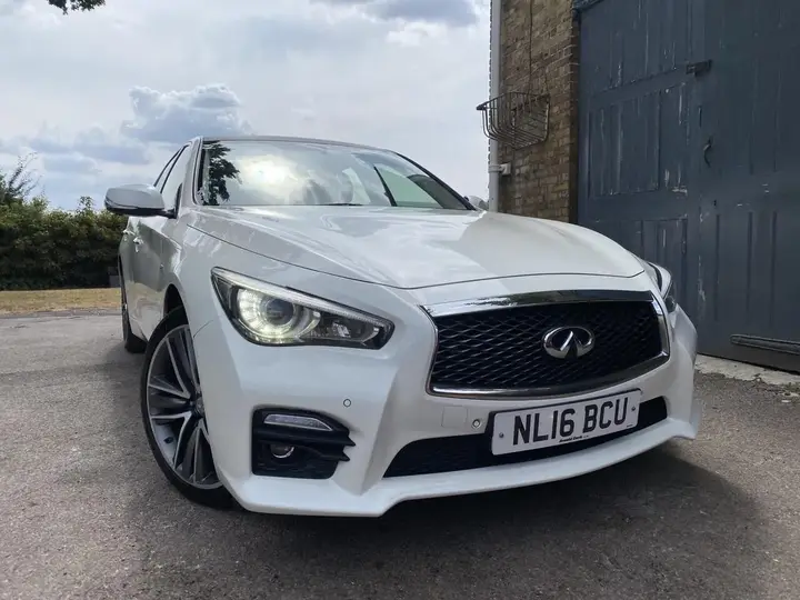Infiniti Q50 2016 photo 3