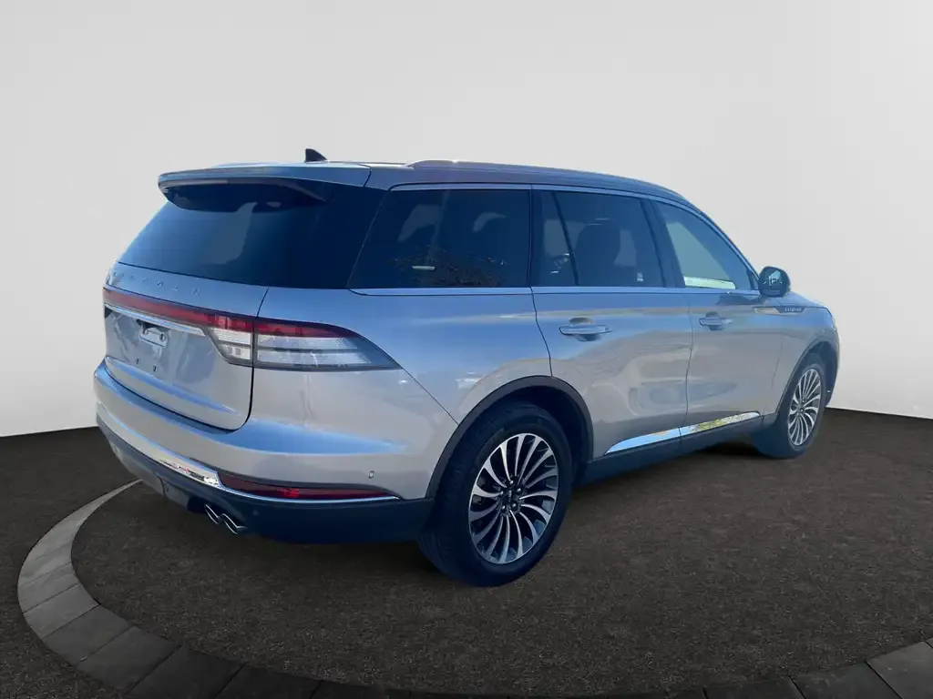 Lincoln Aviator 2023 photo 5