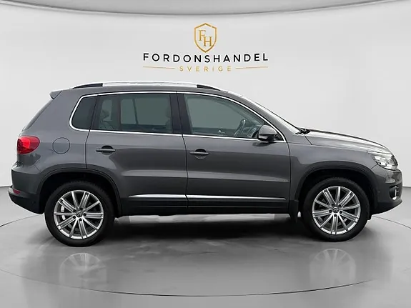 Volkswagen Tiguan 2012 photo 4