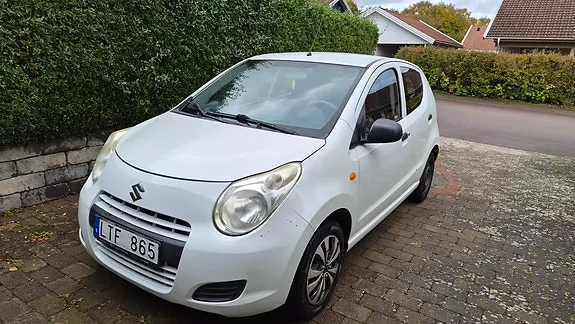 Suzuki Alto 2011 photo 2