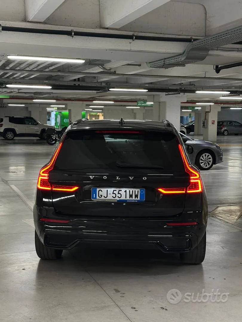 Volvo Xc 60 B4 Plus Dark 2022 photo 5