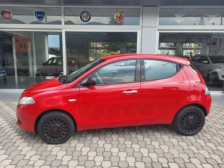 Lancia Ypsilon 2014 photo 3