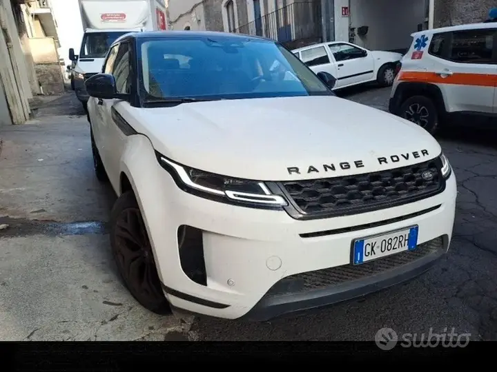 Land Rover Range Rover Evoque 2022 photo 3