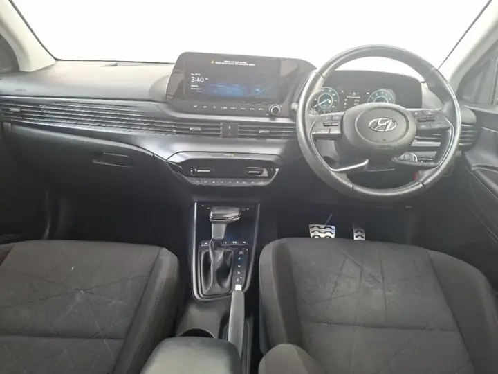 Hyundai Bayon 2023 photo 3
