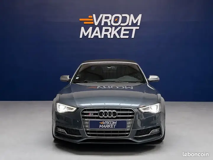 Audi S5 2010 photo 2