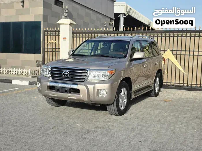Toyota Land Cruiser Gxr 2014 photo 3