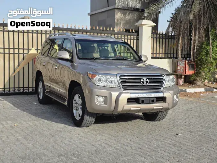 Toyota Land Cruiser Gxr