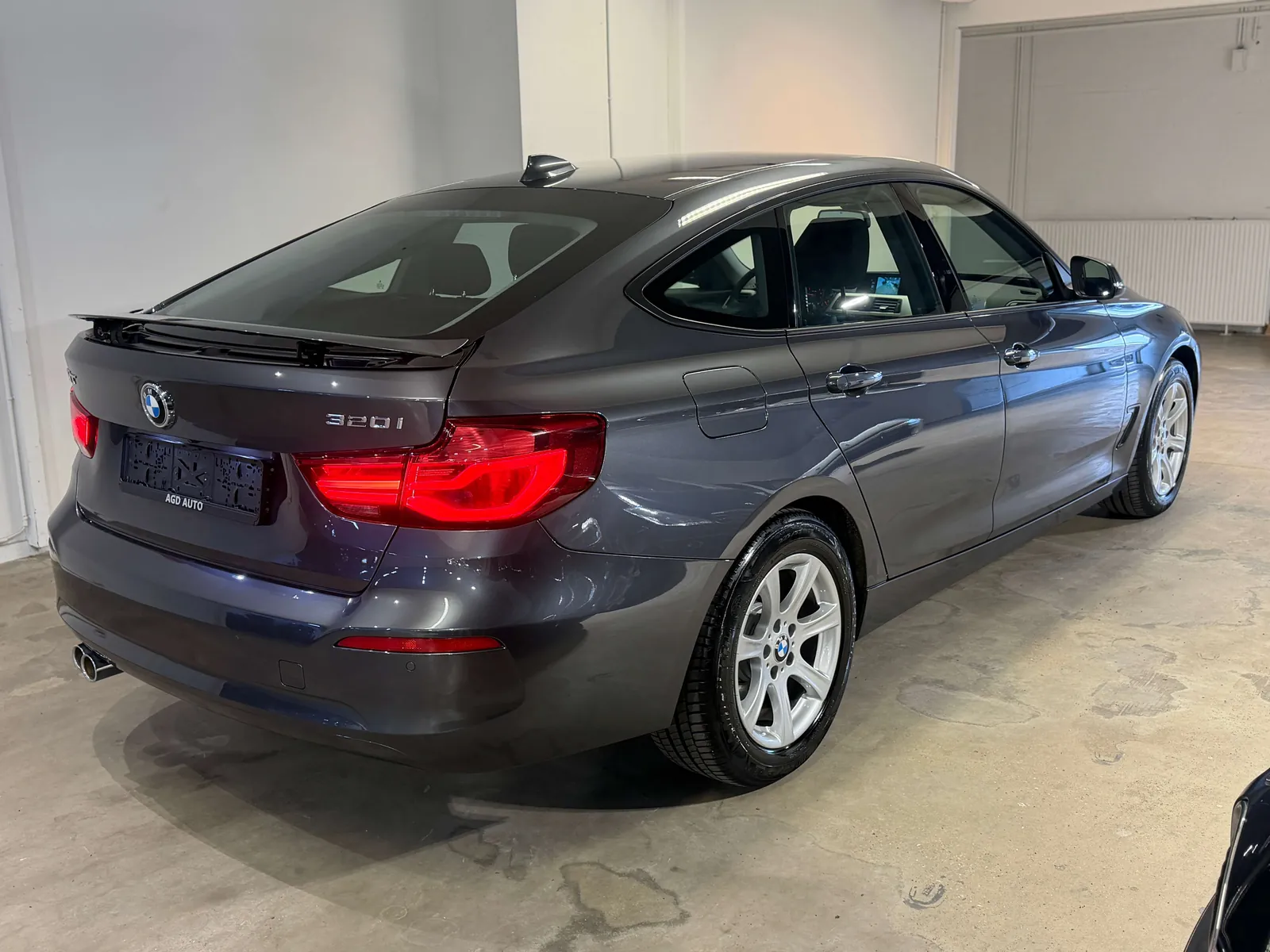 BMW 320 Gran Turismo 2020 photo 3