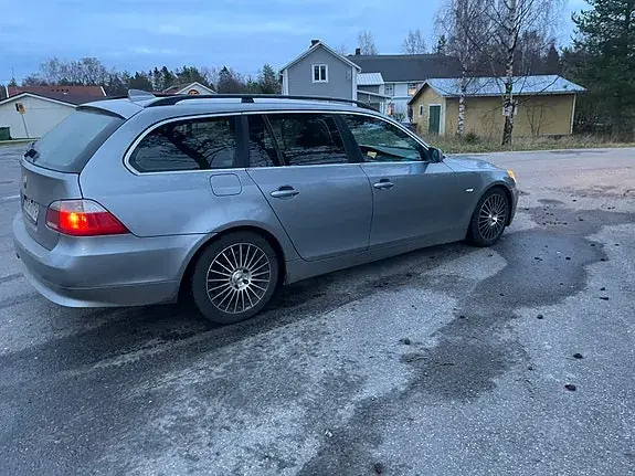 BMW 520D 2007 photo 3