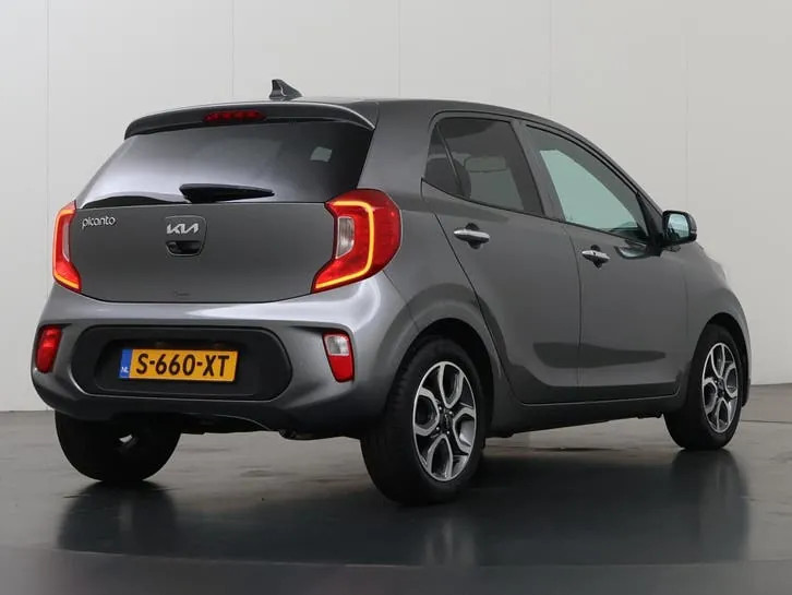 Kia Picanto 2023 photo 2