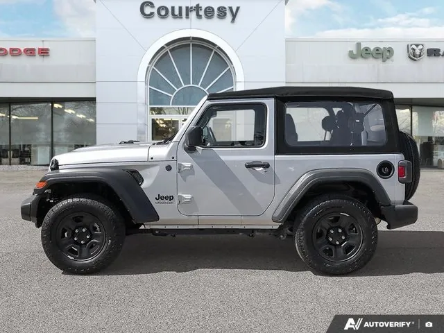 Jeep Wrangler 2024 photo 3