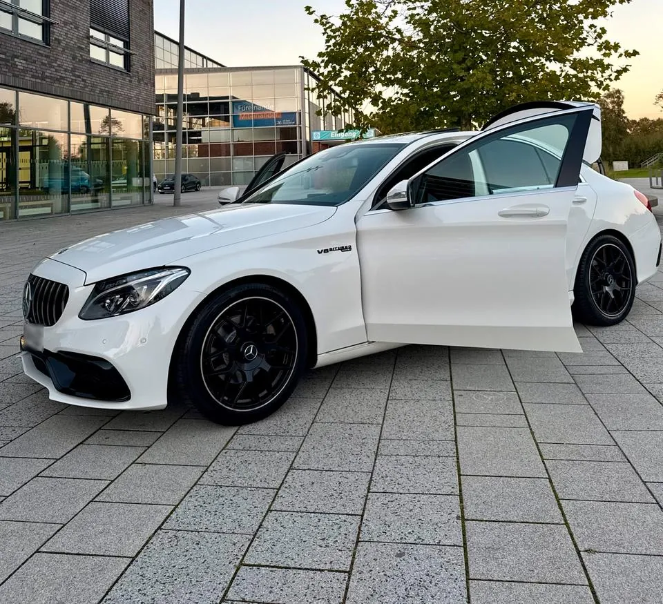 Mercedes-Benz C 200