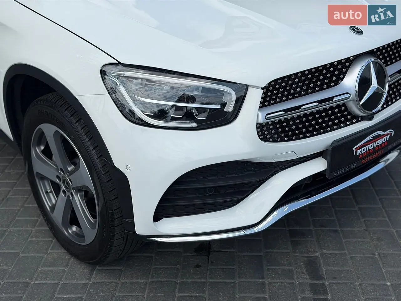 Mercedes-Benz Glc-Class 2022 photo 5