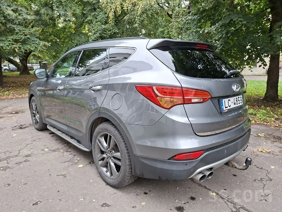 Hyundai Santa Fe 2014 photo 3