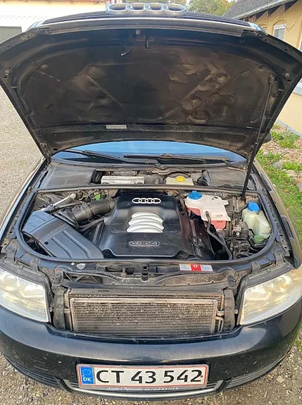Audi A4 2004 photo 5