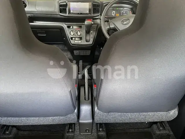 Daihatsu Mira 2024 photo 5