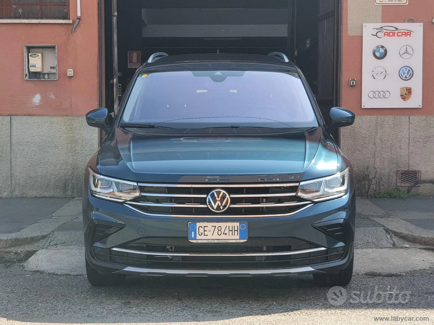Volkswagen Tiguan 2021 photo 2