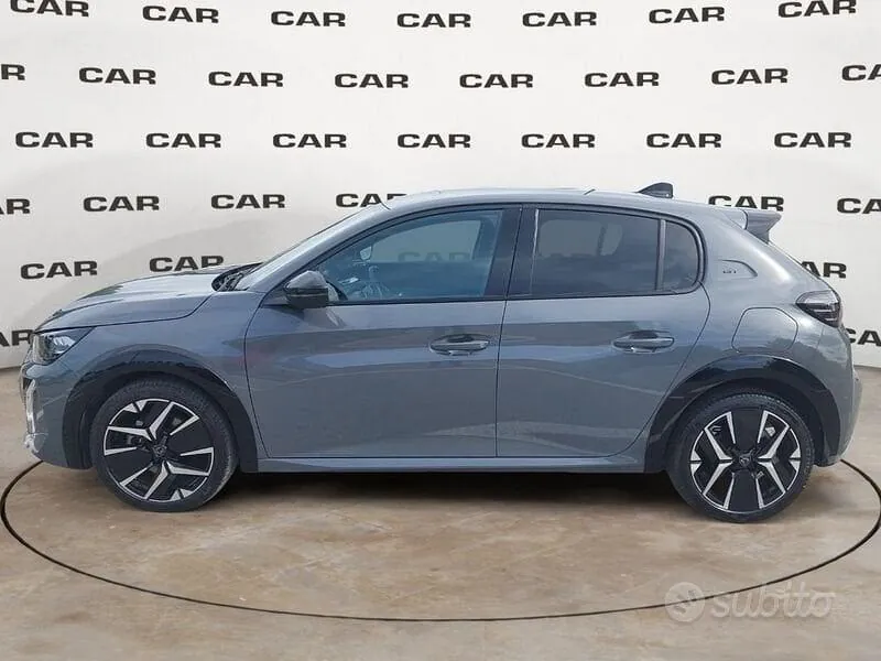 Peugeot 208 2025 photo 3